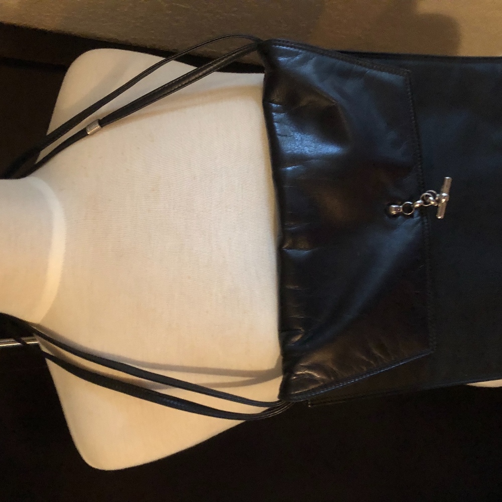Cross body purse